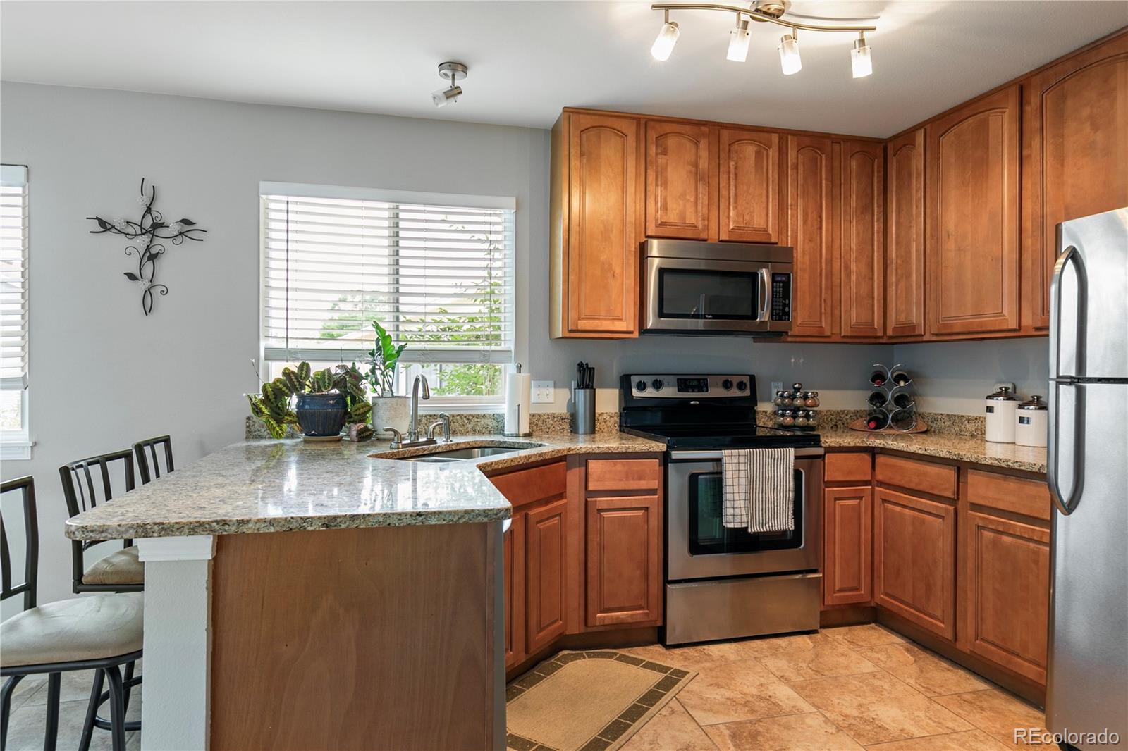 633 Walden Ct